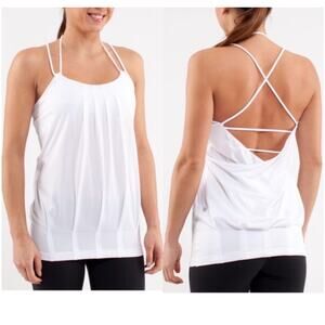Lululemon Womens Flow & Go II Tank Top Size 4 White